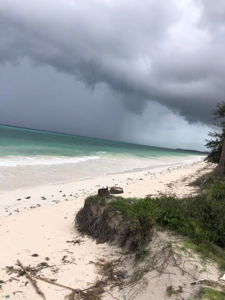 Stunning beach plot