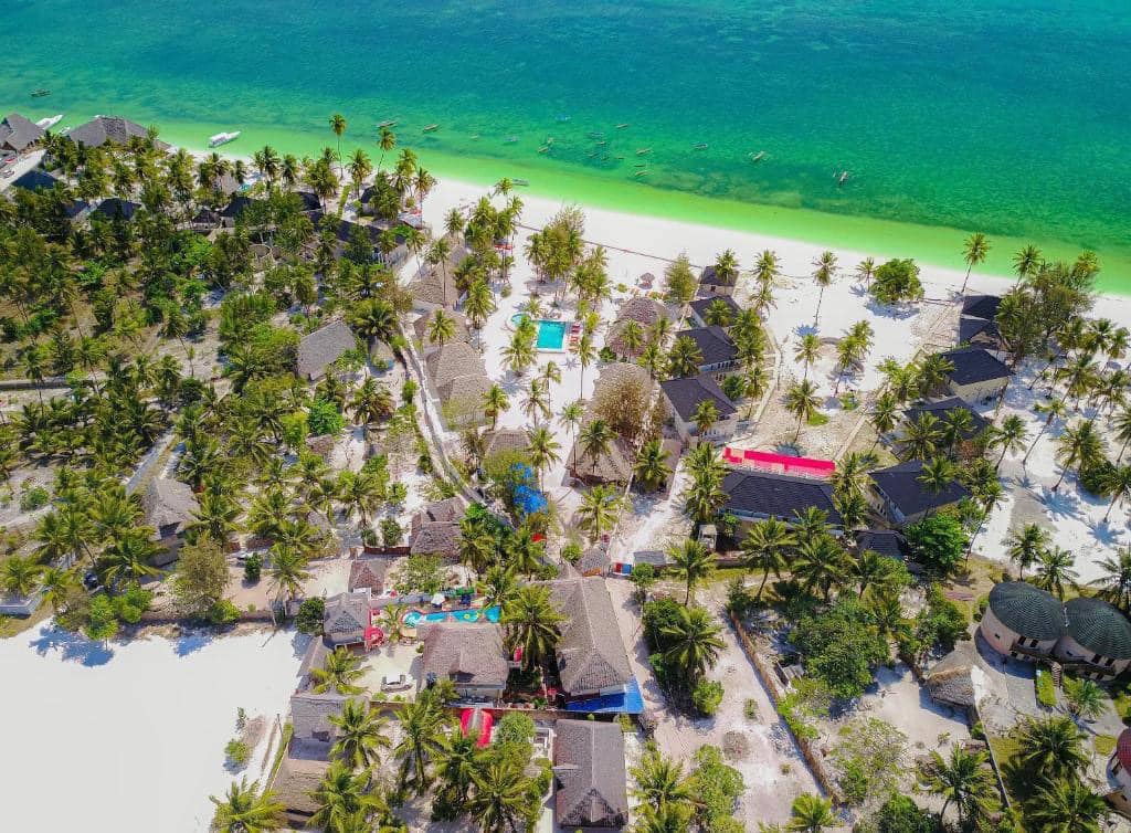 Beautiful boutique hotel for SALE and RENT in MICHAMVI -ZANZIBAR/10180