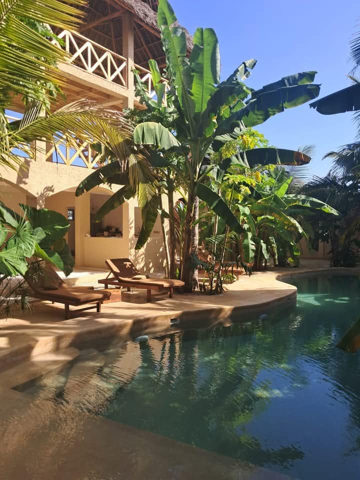 5 houses with ground floor and 1st floor  FOR SALE &#8211; PAJE &#8211; ZANZIBAR / 10207